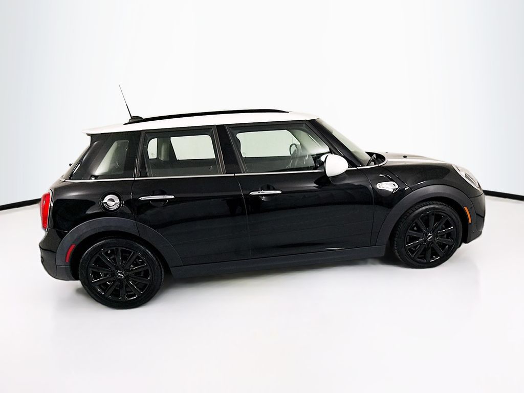 Thumbnail: 2019 MINI Cooper - 4