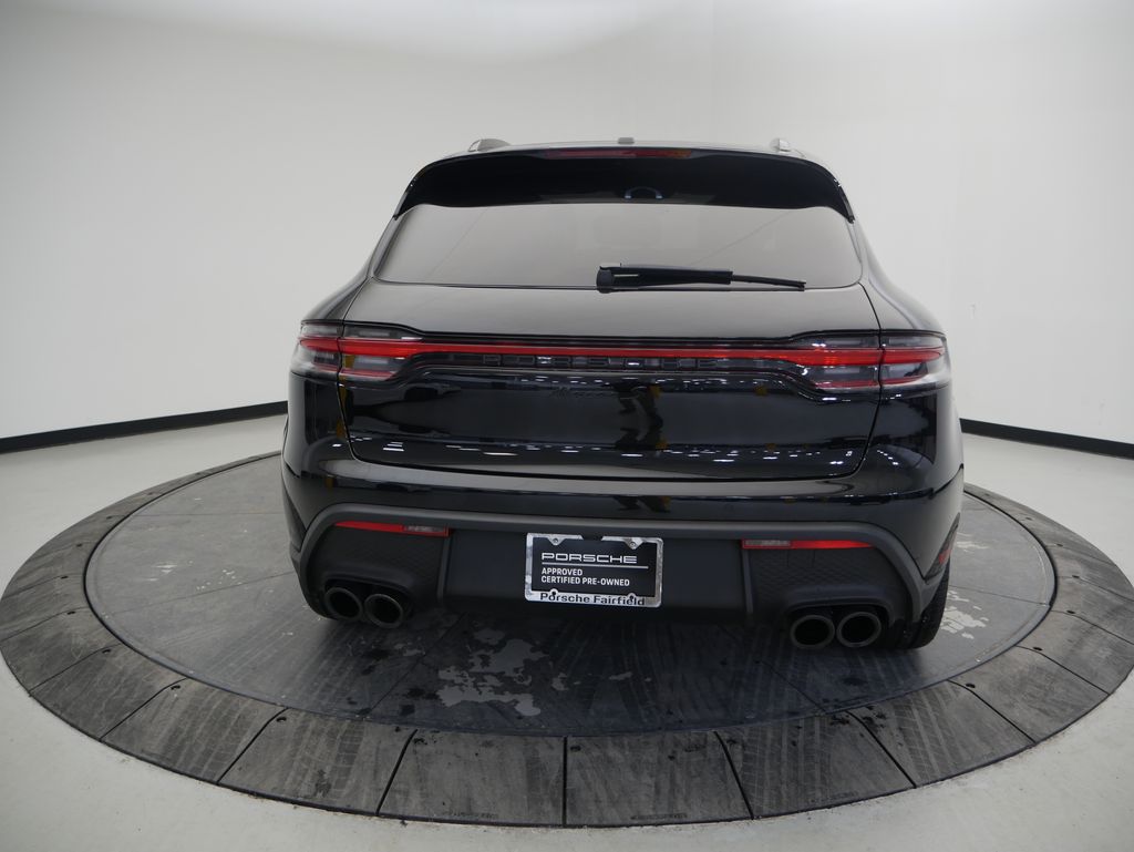 Thumbnail: 2023 Porsche Macan - 6