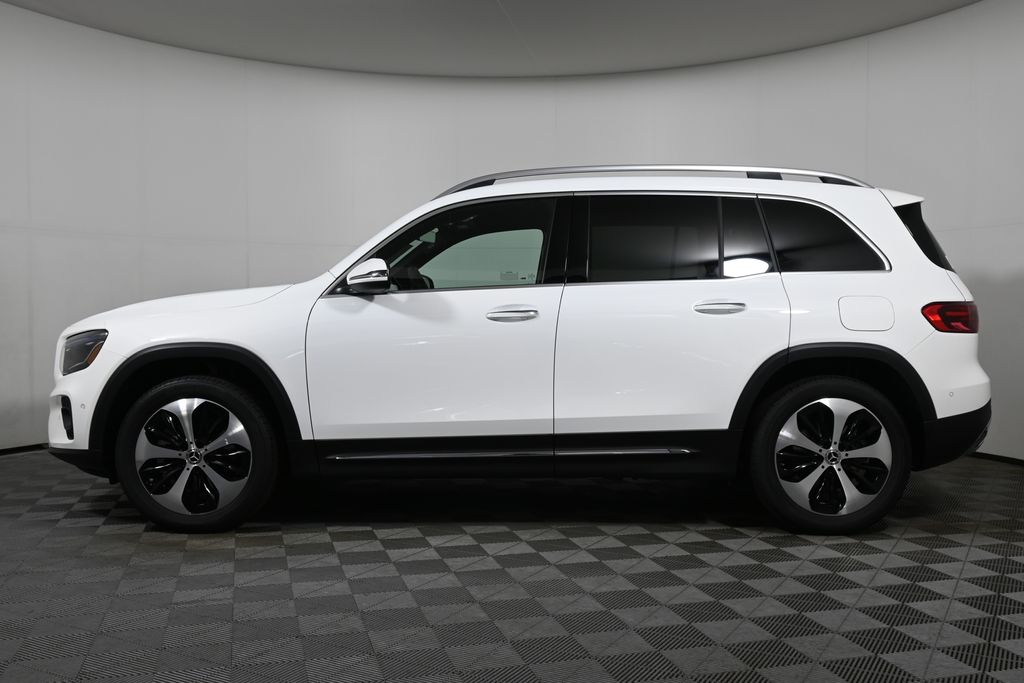 Thumbnail: 2026 Mercedes-Benz GLB - 2