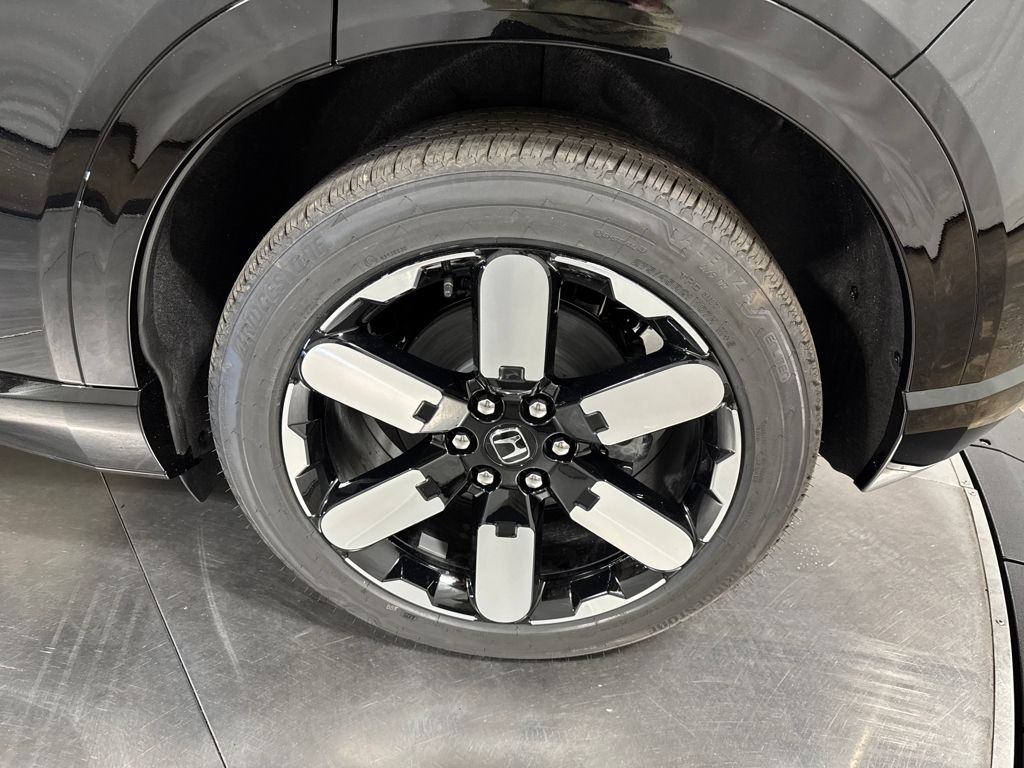 new 2026 Honda Prologue car, priced at $59,850