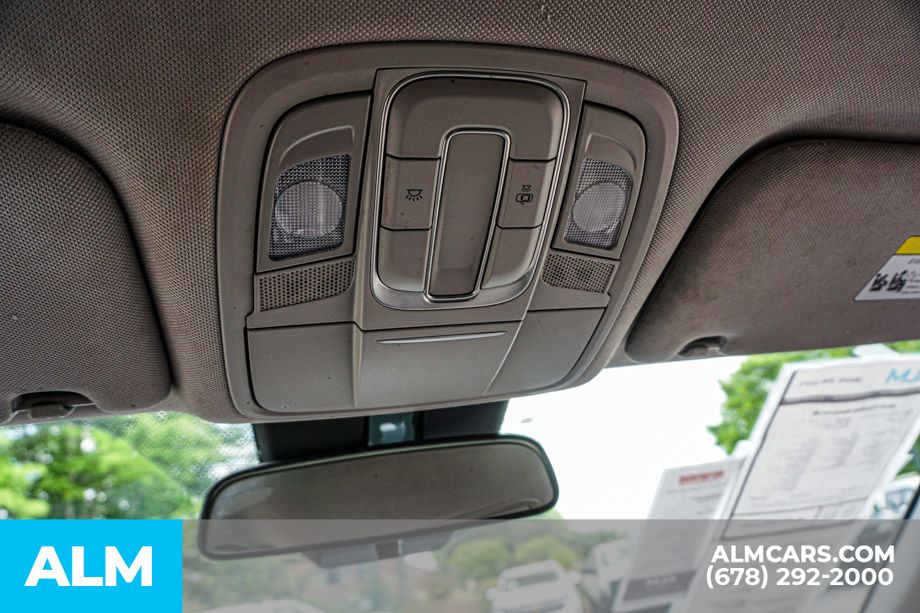 Used 2019 Blue Hyundai SE image 33