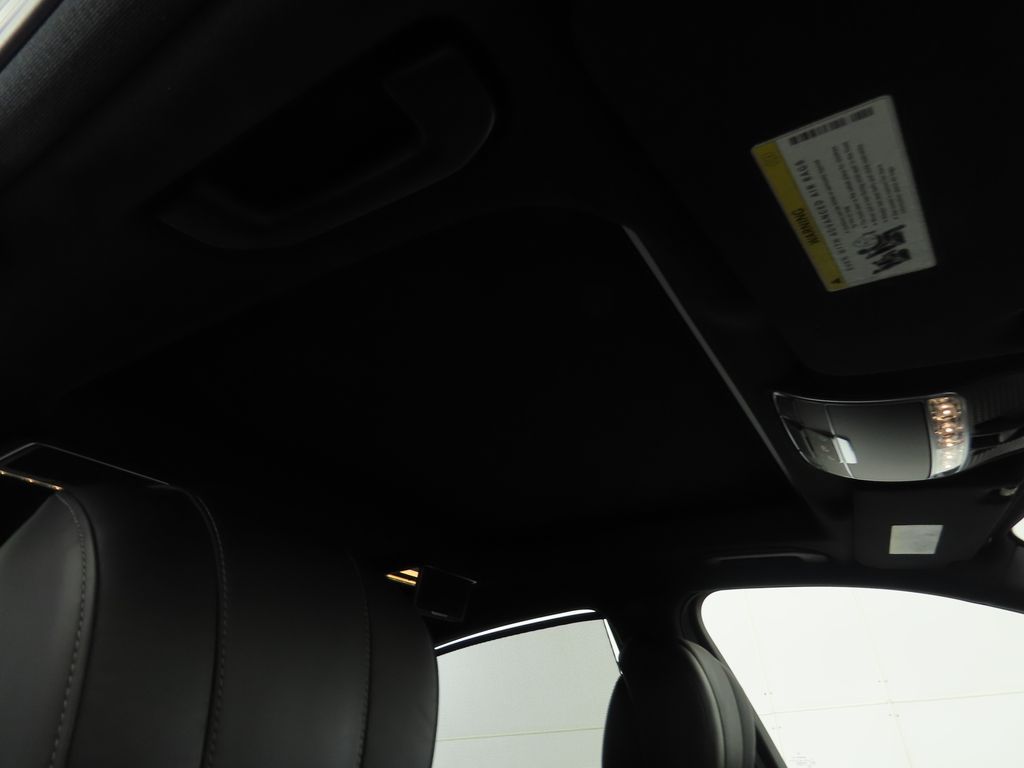 Thumbnail: 2016 Mercedes-Benz S-Class - 17