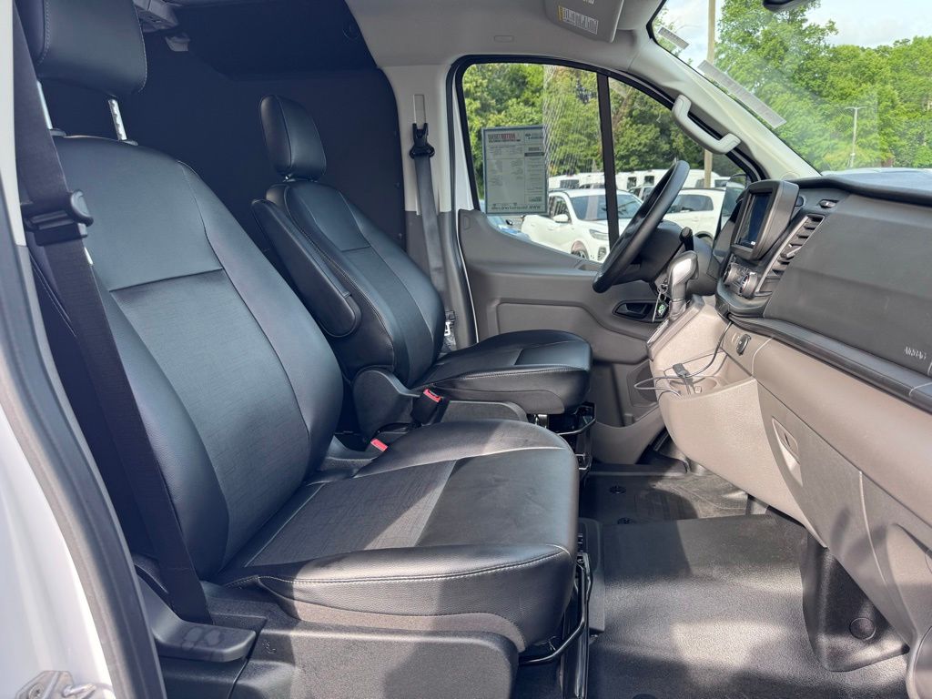 FordTransit-15021