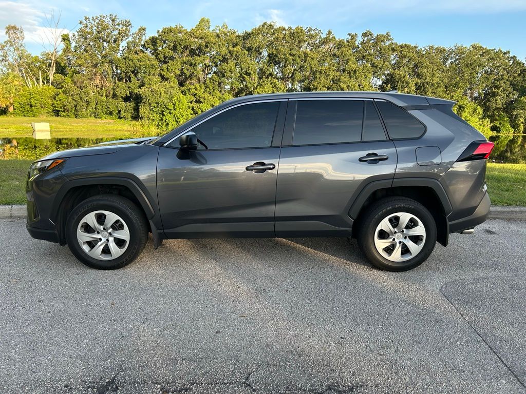 Thumbnail: 2024 Toyota RAV4 - 2