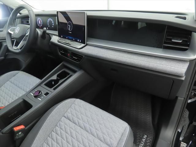 Thumbnail: 2026 Volkswagen Tiguan - 17