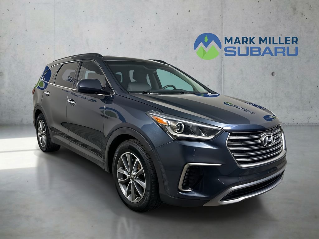 2018 Hyundai Santa Fe SE