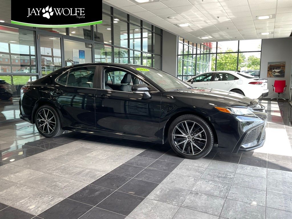 Midnight Black Metallic 2023 Toyota Camry SE FWD Sedan Front-Wheel Drive 8-Speed Automatic
