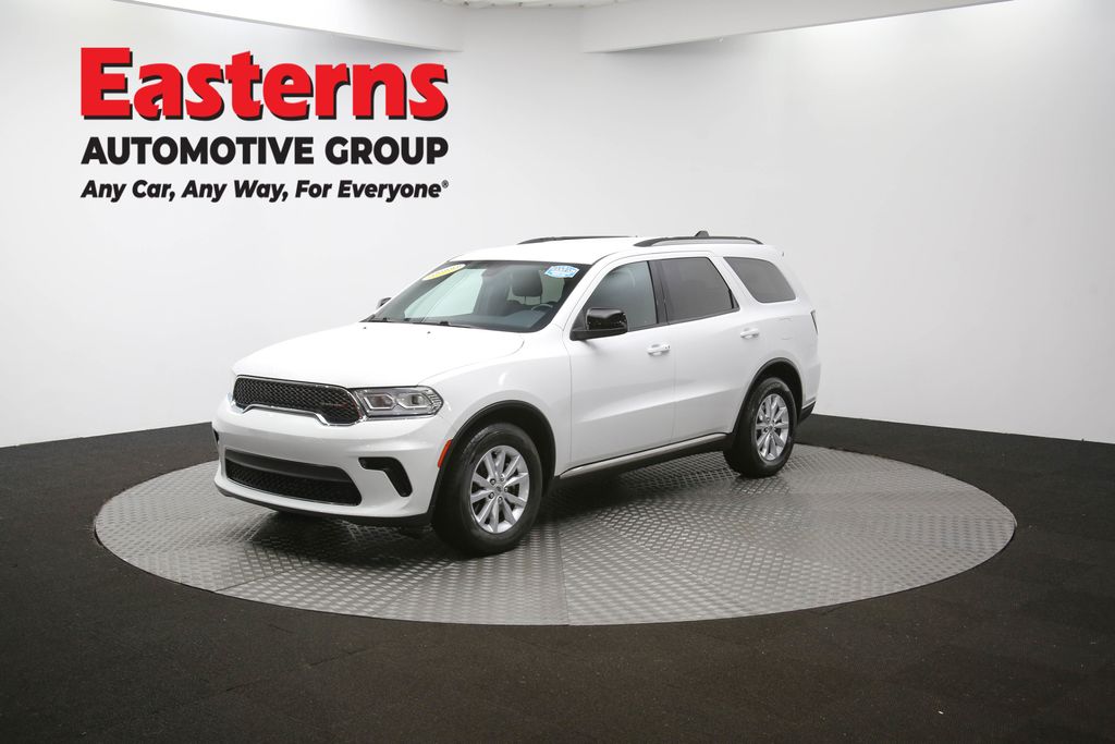 Used 2023 White Dodge SXT image 52