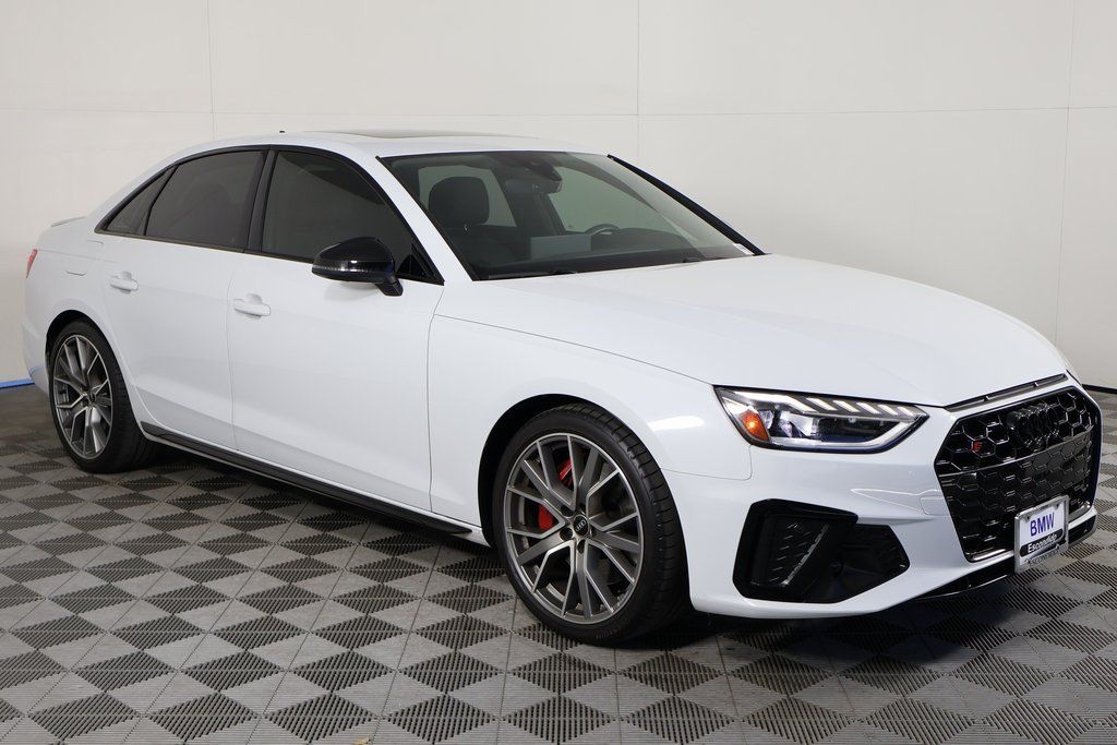 Thumbnail: 2023 Audi S4 - 3