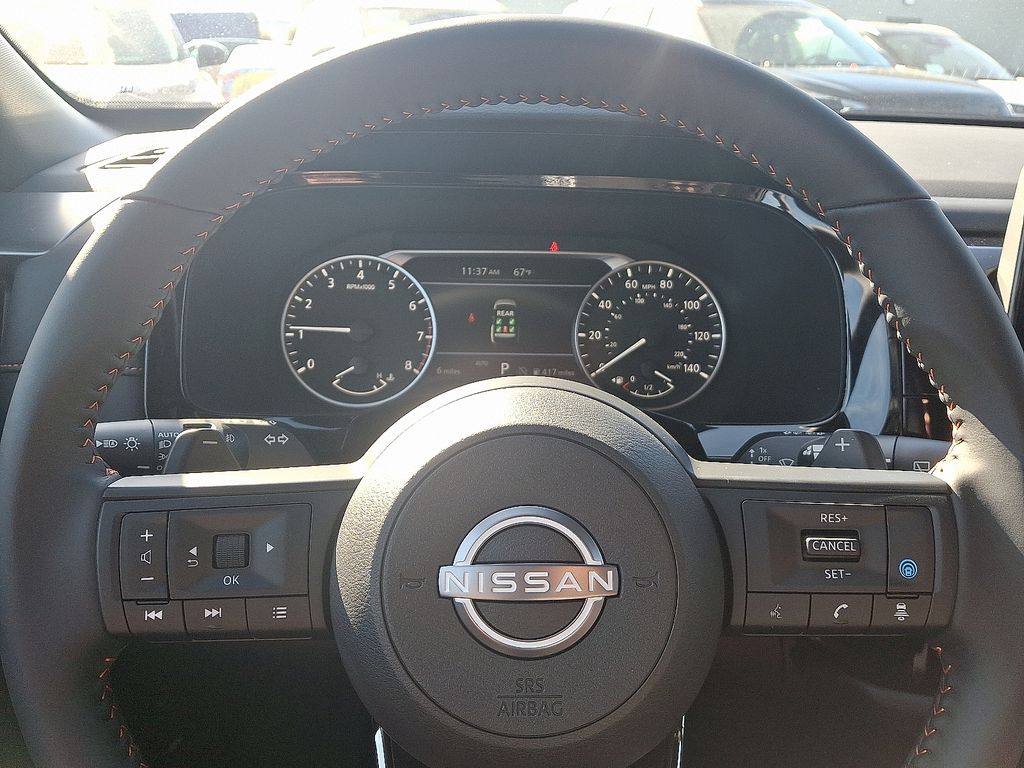 Thumbnail: 2025 Nissan Pathfinder - 12