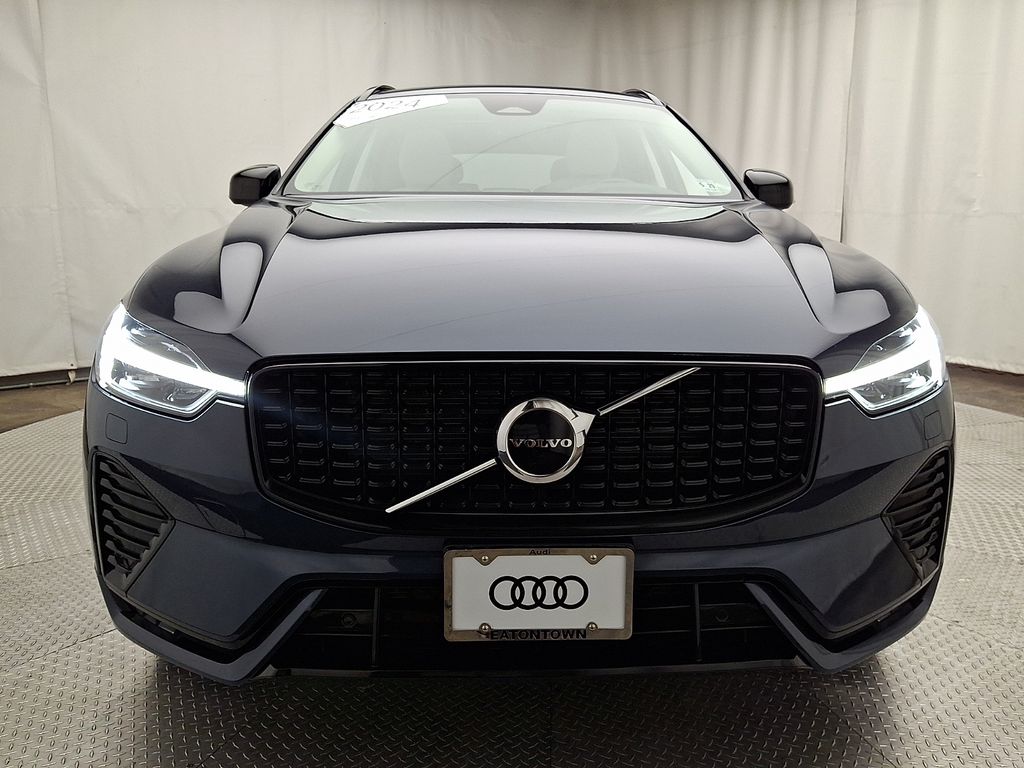 Thumbnail: 2024 Volvo XC60 - 2