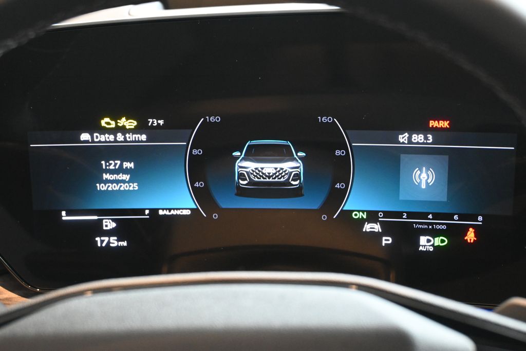 Thumbnail: 2025 Audi Q5 - 14