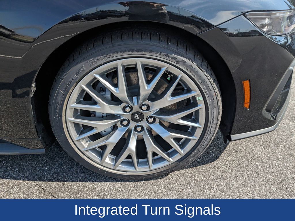 2025 Ford Mustang GT Premium Fastback