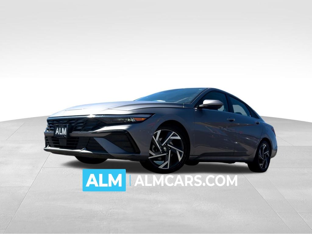 Fluid Metal 2025 Hyundai Elantra Sedan Front-Wheel Drive Continuously Variable Transmission