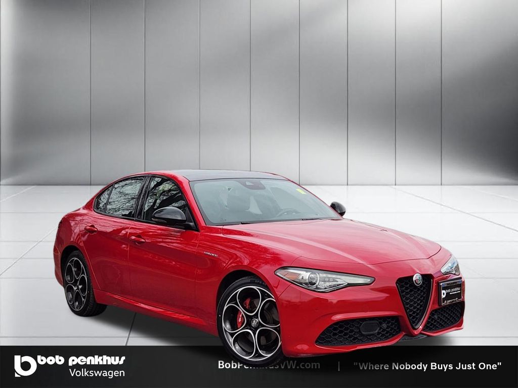2023 Alfa Romeo Giulia Veloce