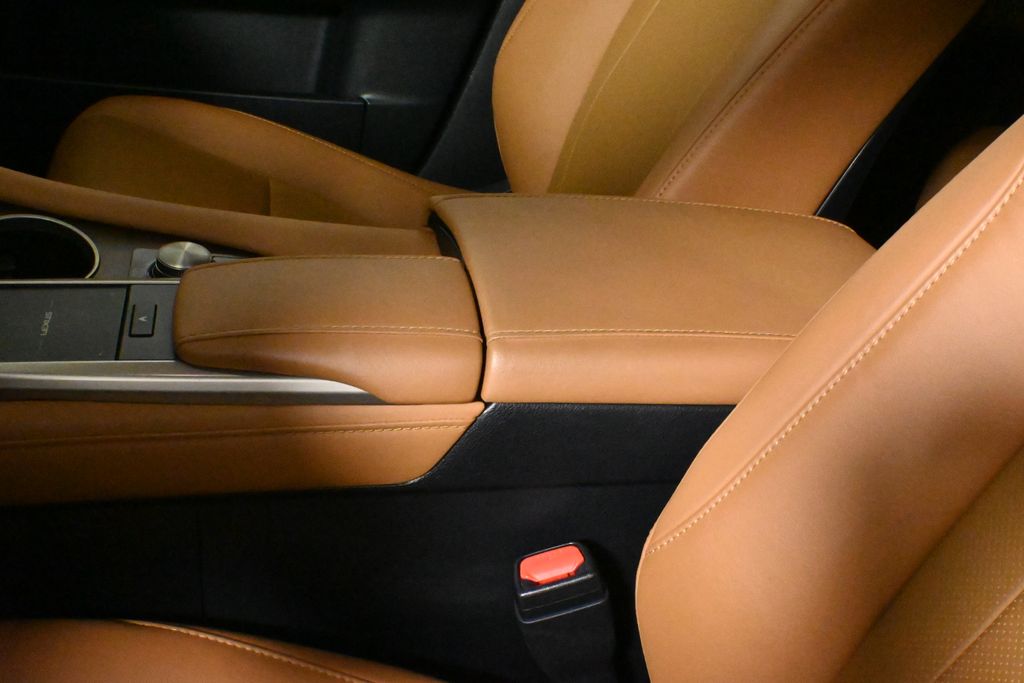 2022 Lexus RX 350L 30