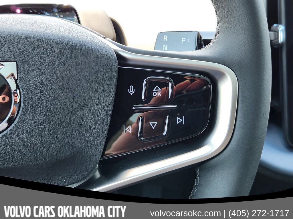 2025 Volvo EX30 Plus - Photo 28