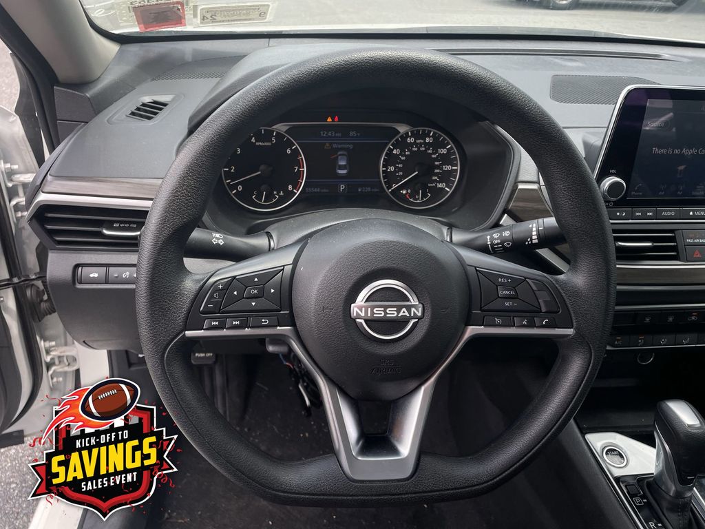 Used 2024 Nissan Altima Sedan