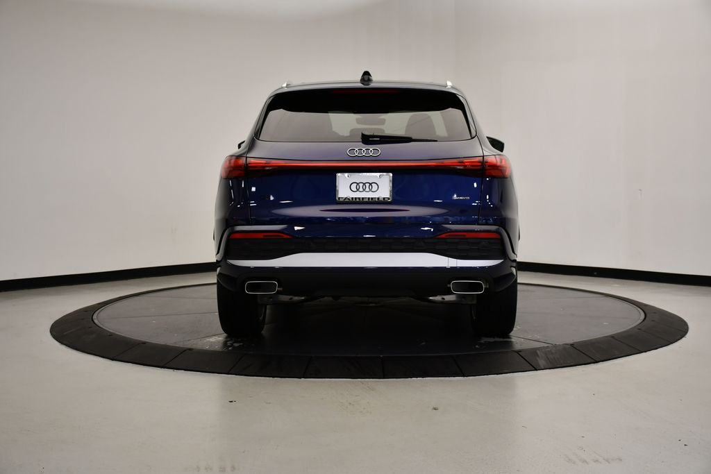 Thumbnail: 2025 Audi Q5 - 4