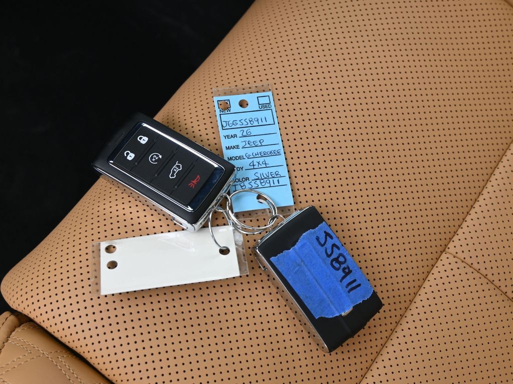 New 2026 Silver Zynith Jeep Summit image 19