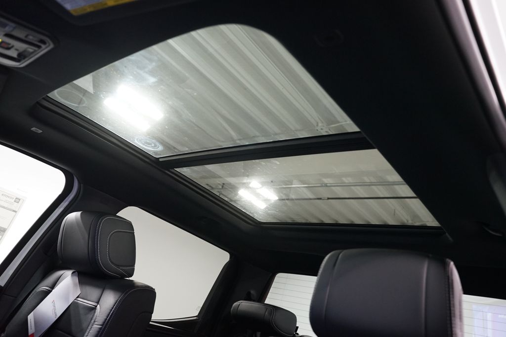 Thumbnail: 2026 Toyota Tundra - 18