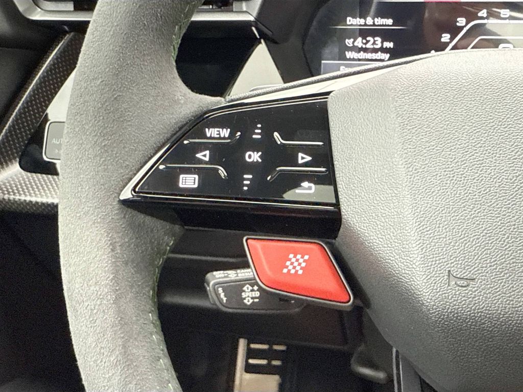 Thumbnail: 2025 Audi RS 3 - 12