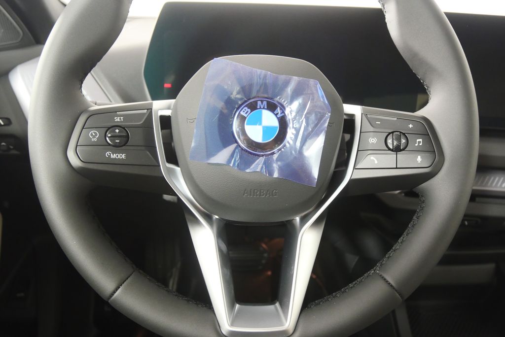 Thumbnail: 2026 BMW 2 Series - 20