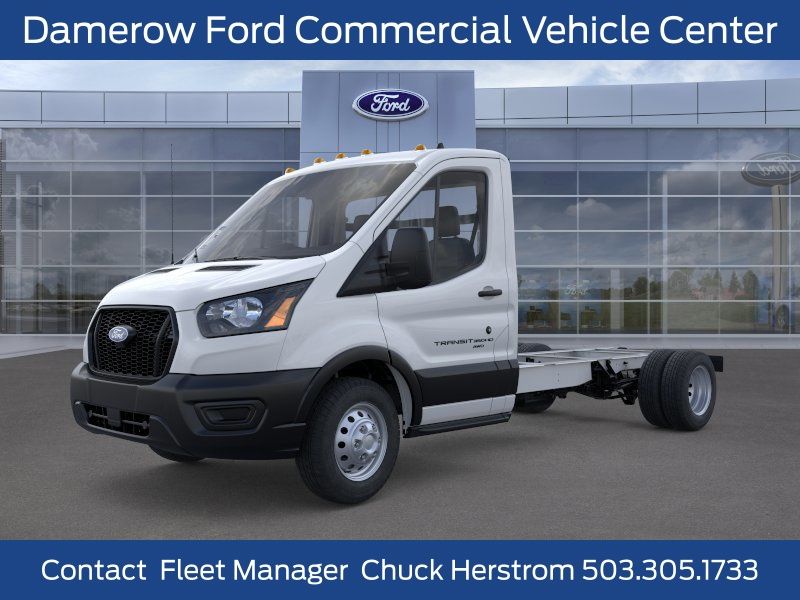 Oxford White 2026 Ford Transit Chassis 350 HD 11000 GVWR 178 Cutaway DRW AWD Van All-Wheel Drive