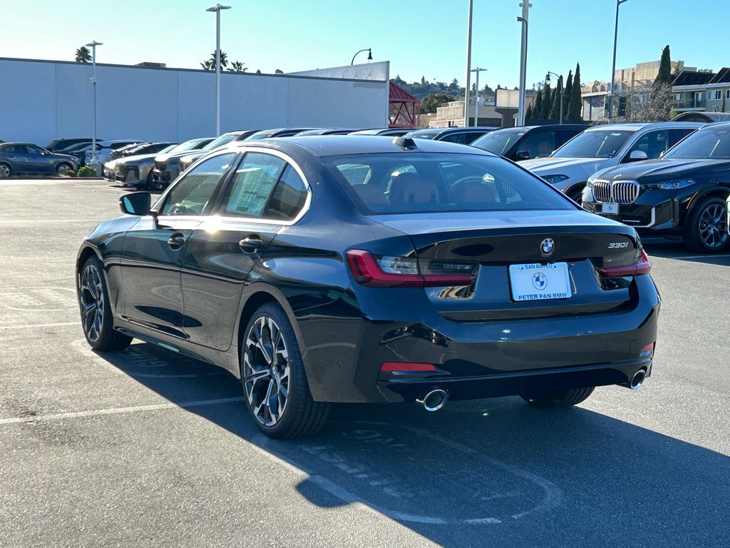 2025 BMW 3 Series 330i 3