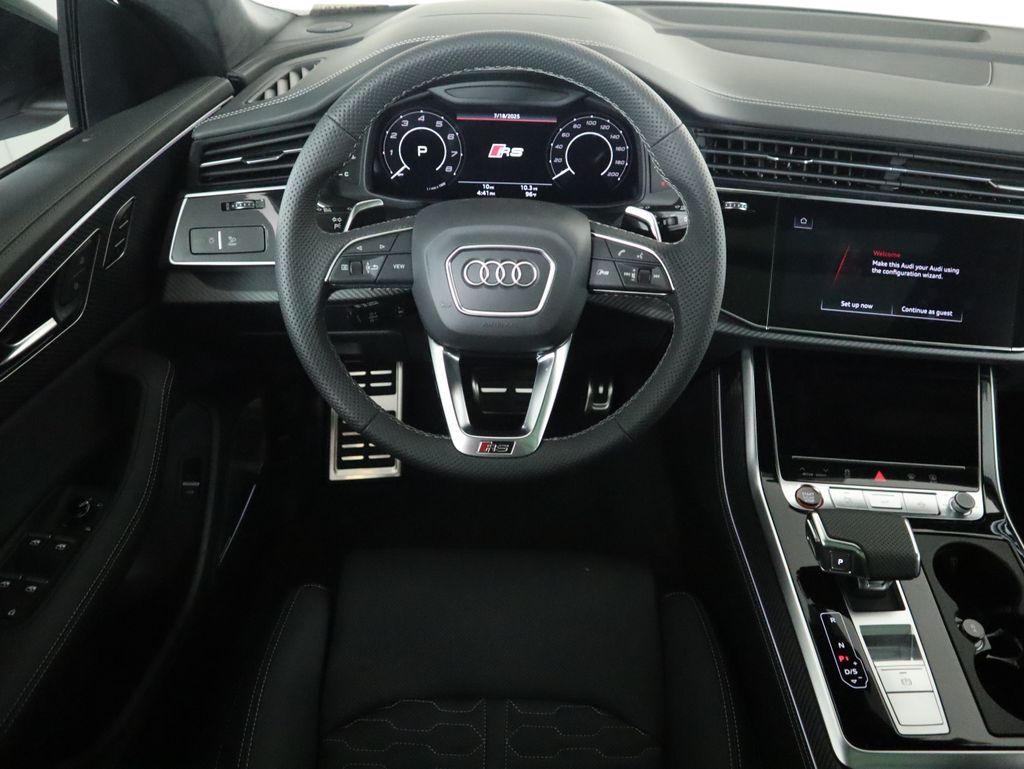 Thumbnail: 2025 Audi RS Q8 - 11