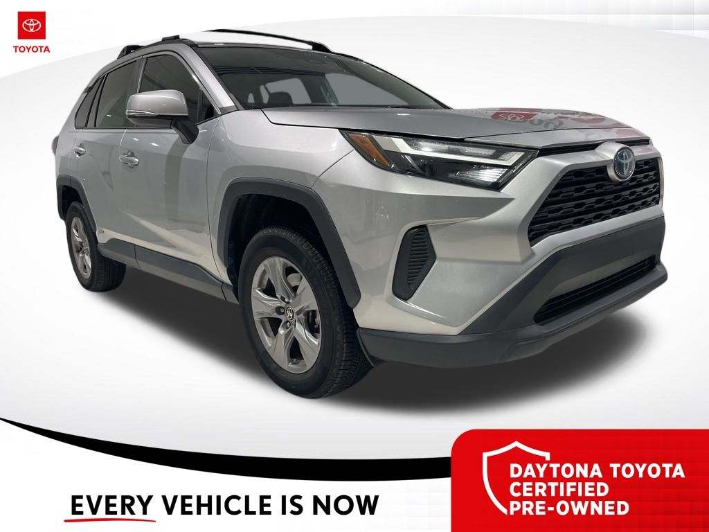 2022 Toyota RAV4 Hybrid XLE AWD's photo