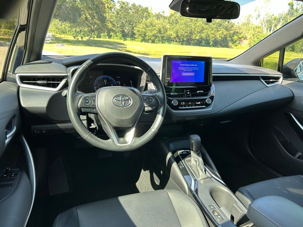 Thumbnail: 2023 Toyota Corolla - 12