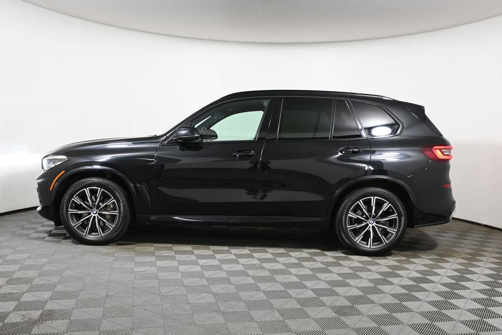 Thumbnail: 2023 BMW X5 - 2