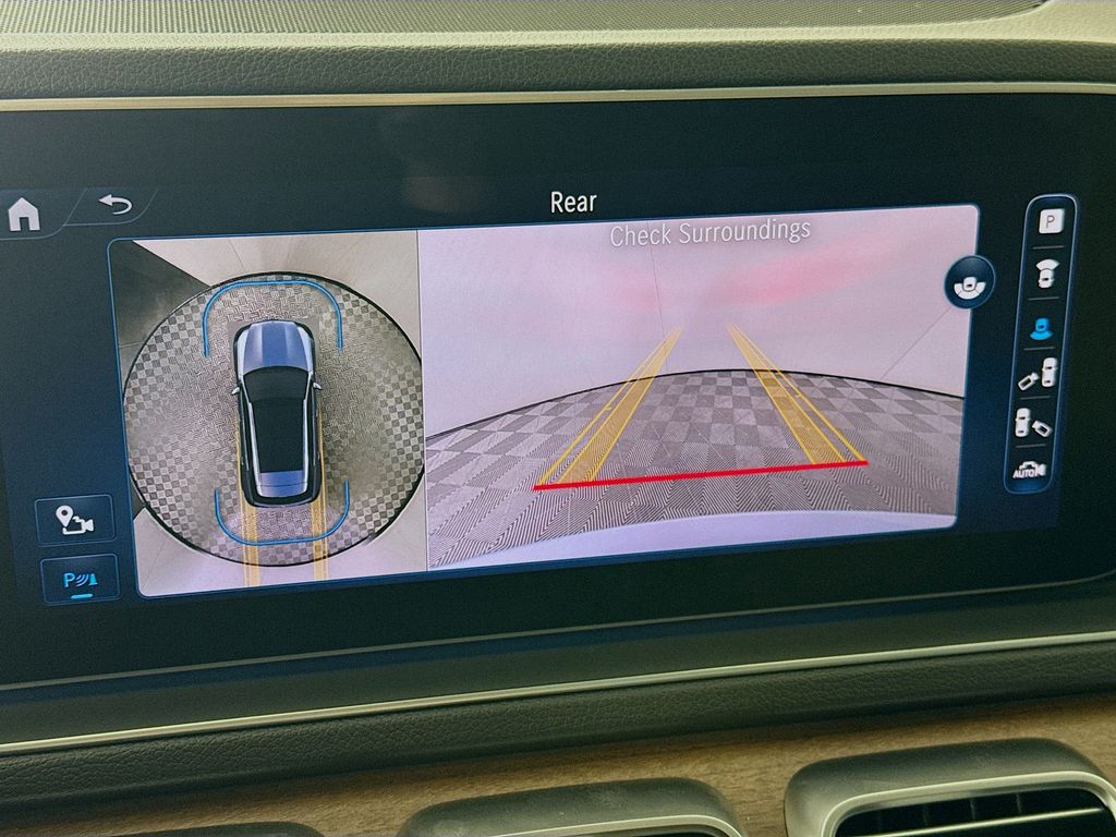 Thumbnail: 2024 Mercedes-Benz GLE - 16