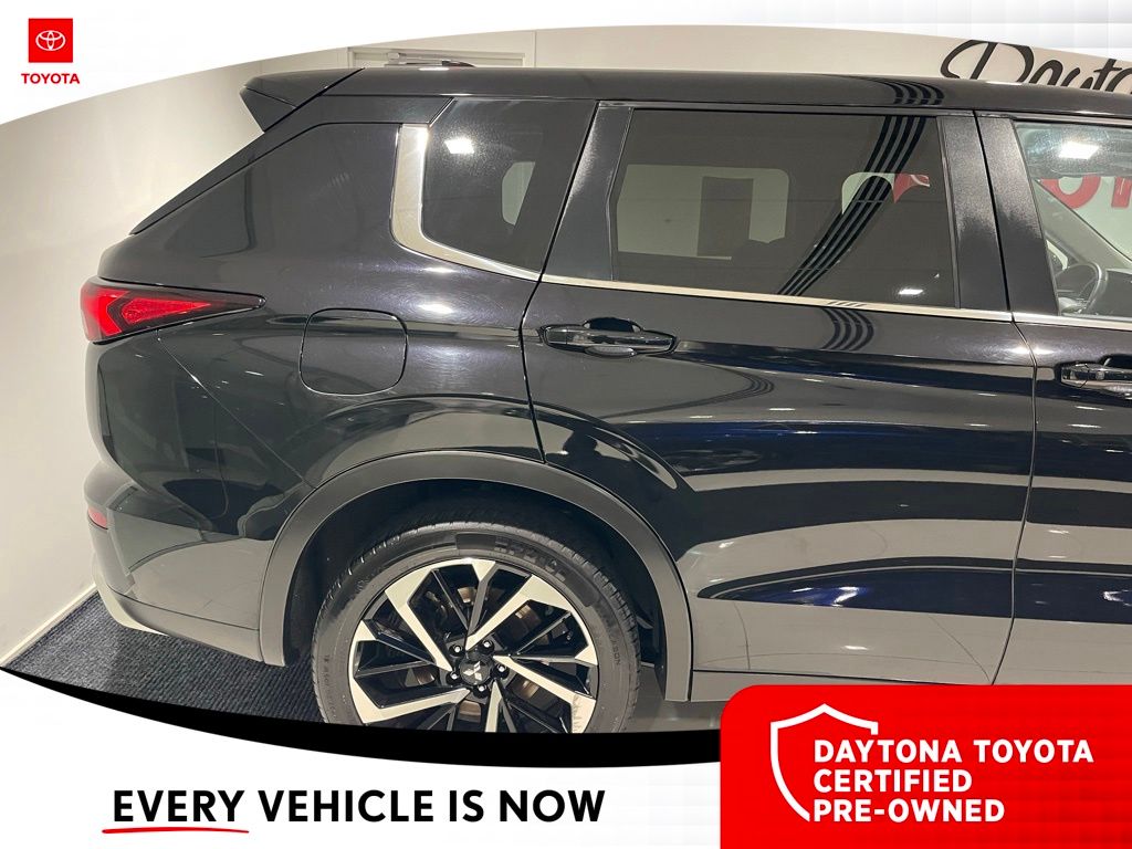 2024 Mitsubishi Outlander SE - Photo 6