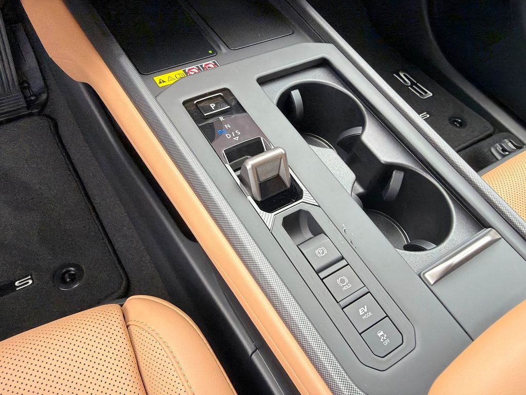 Thumbnail: 2026 Lexus ES - 20