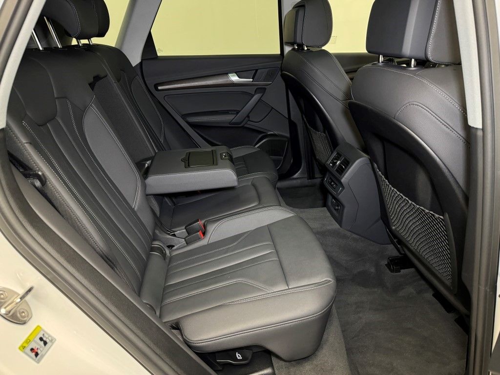 2024 Audi Q5 e Premium Plus 23