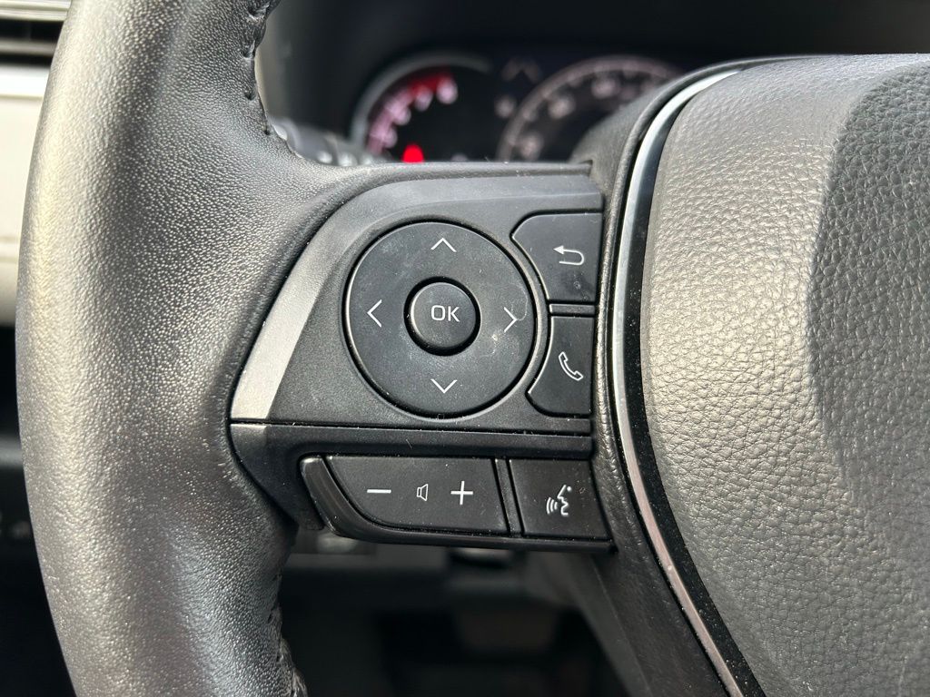 2024 Toyota RAV4 XLE Premium 20