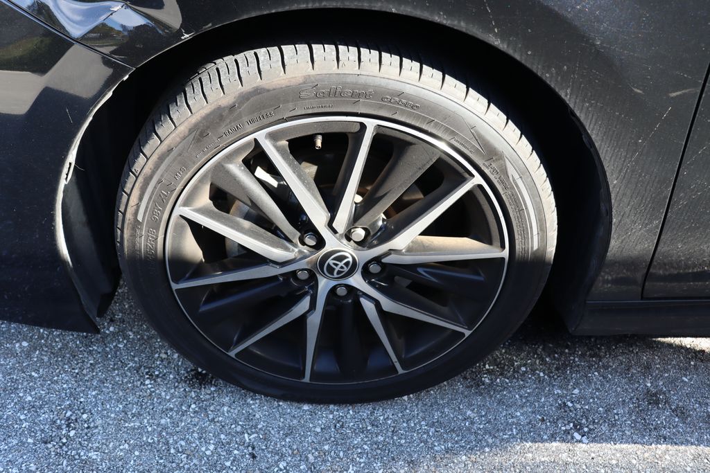 Thumbnail: 2024 Toyota Camry - 4