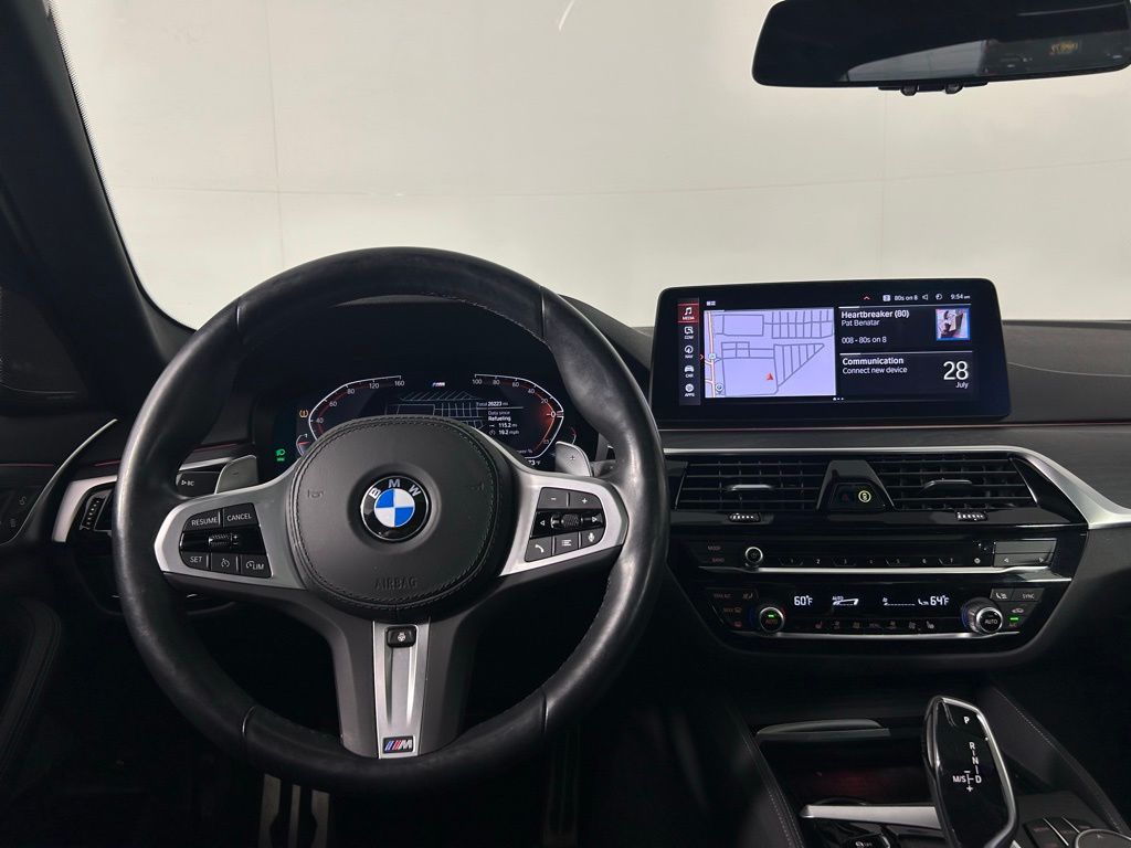 Thumbnail: 2023 BMW 5 Series - 25