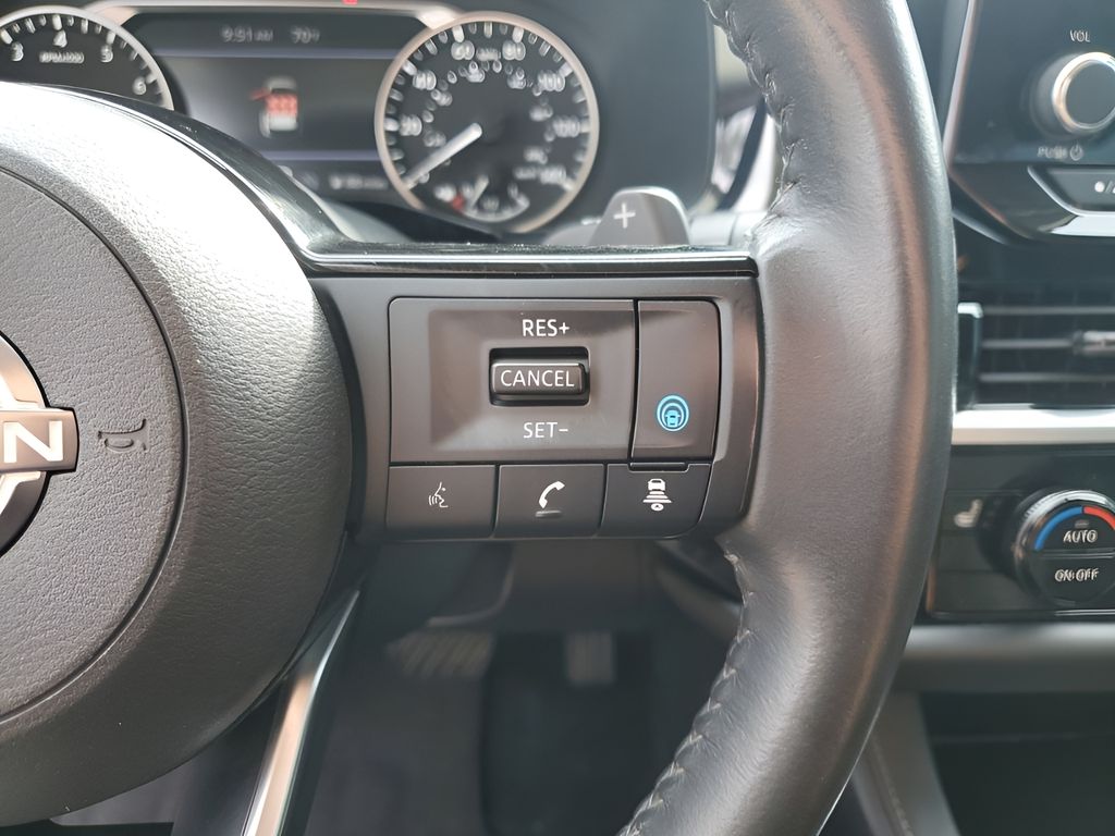 Used Car 2022 Nissan Pathfinder  Sv For Sale Under $25,000 In Austin, Texas
