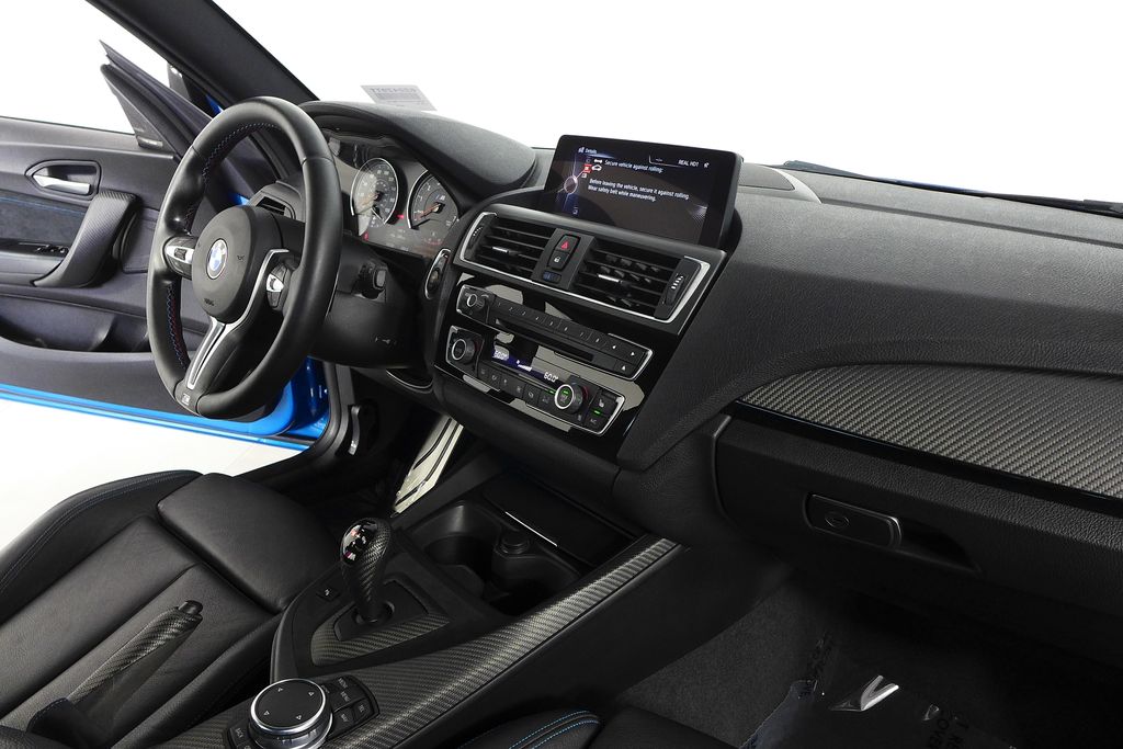 Thumbnail: 2016 BMW M2 - 13