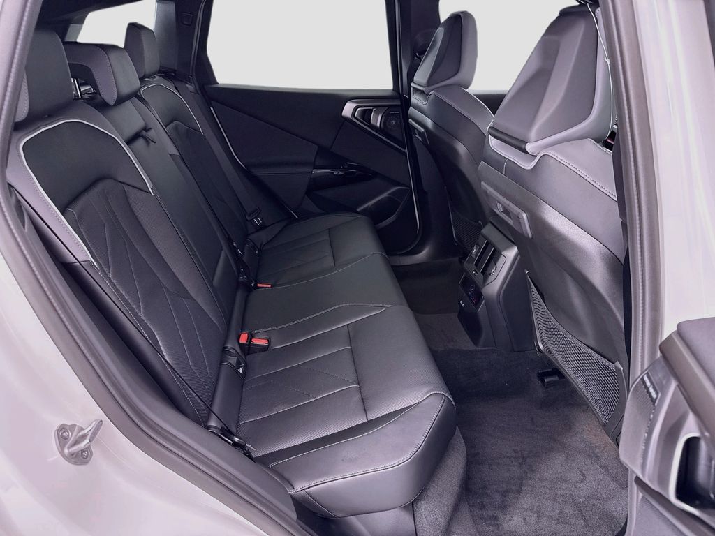 Thumbnail: 2026 BMW X3 - 21