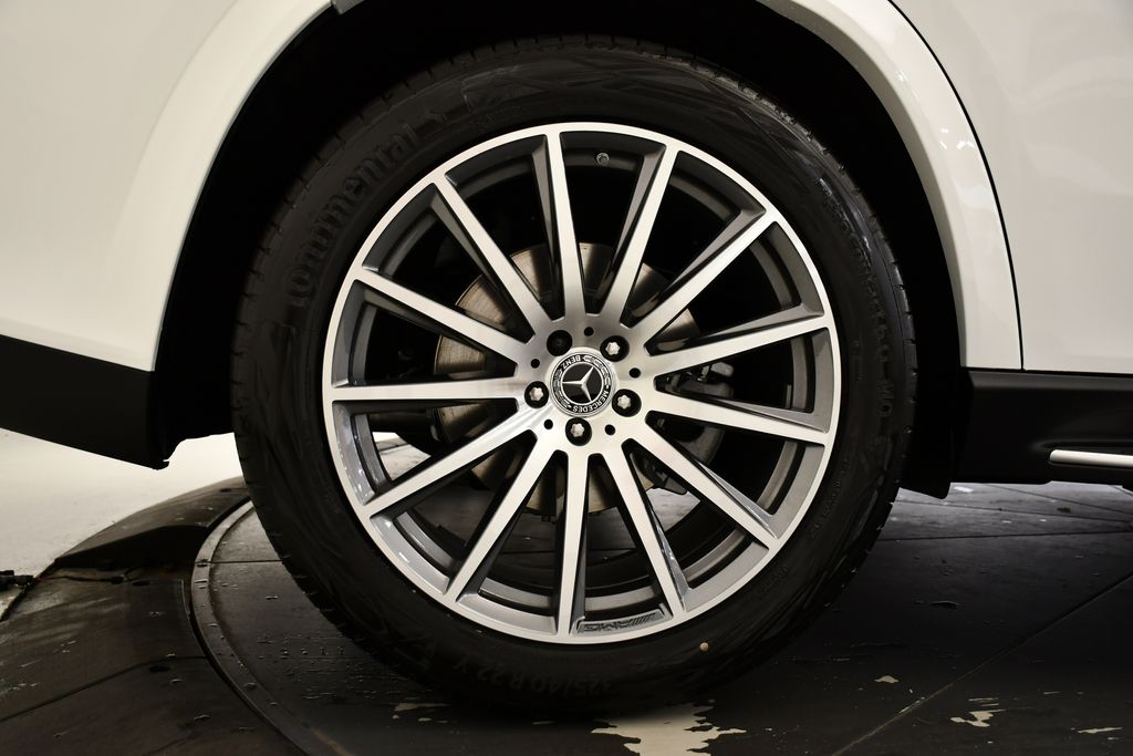 Thumbnail: 2026 Mercedes-Benz GLS - 15