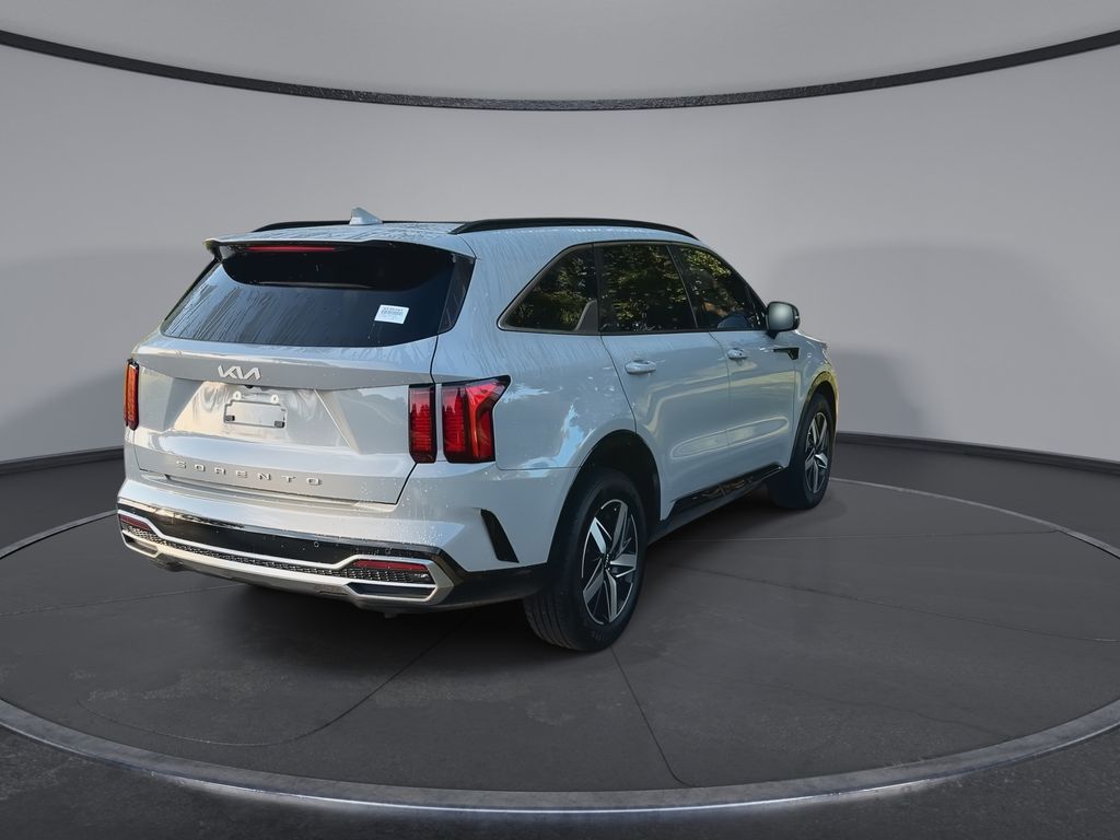Thumbnail: 2022 Kia Sorento - 8