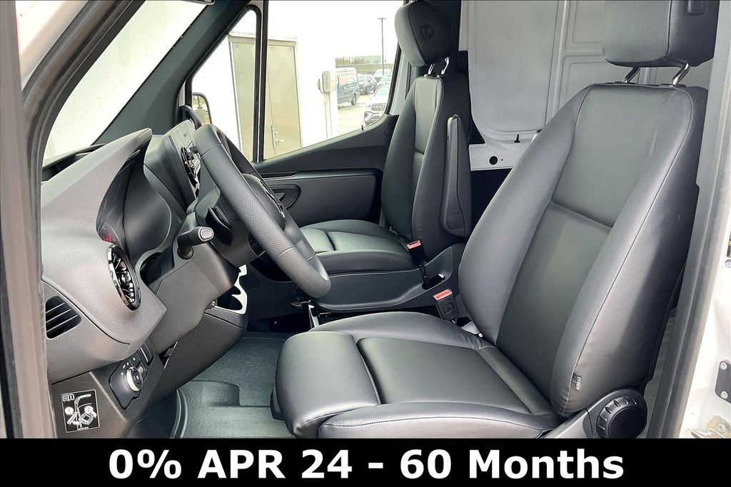 2025 Mercedes-Benz Sprinter Cargo Van Base - Photo 9