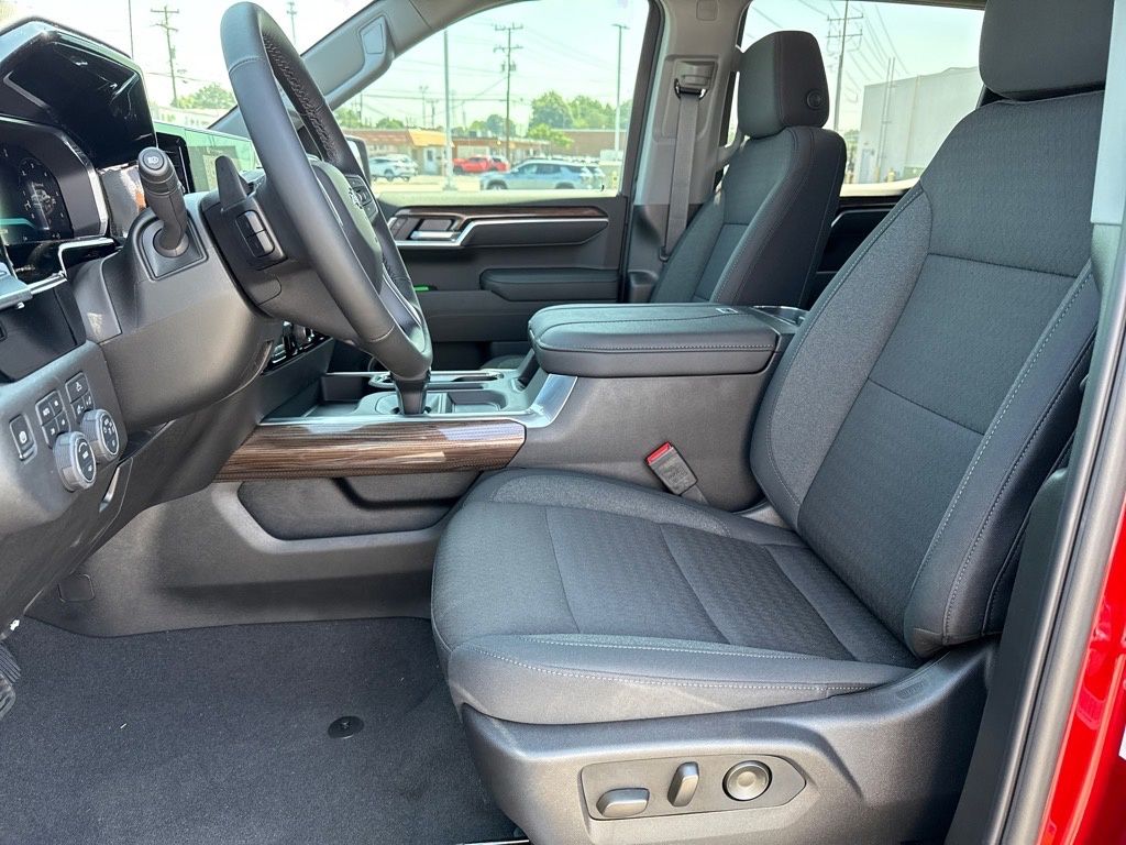 ChevroletSilverado 150024