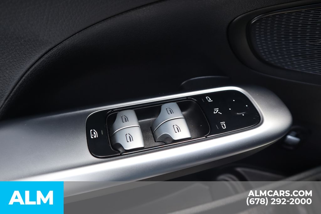 Used 2023 Gray Mercedes-Benz C 300 image 13