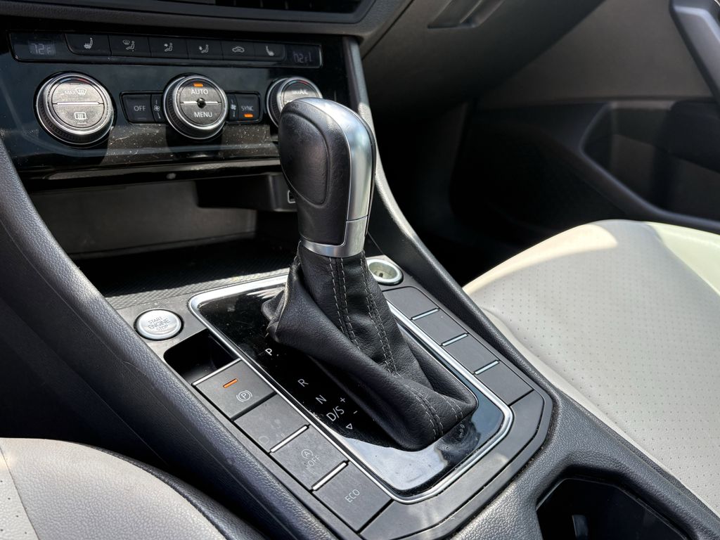 2019 Volkswagen Jetta R-Line White at DeMontrond Auto Country