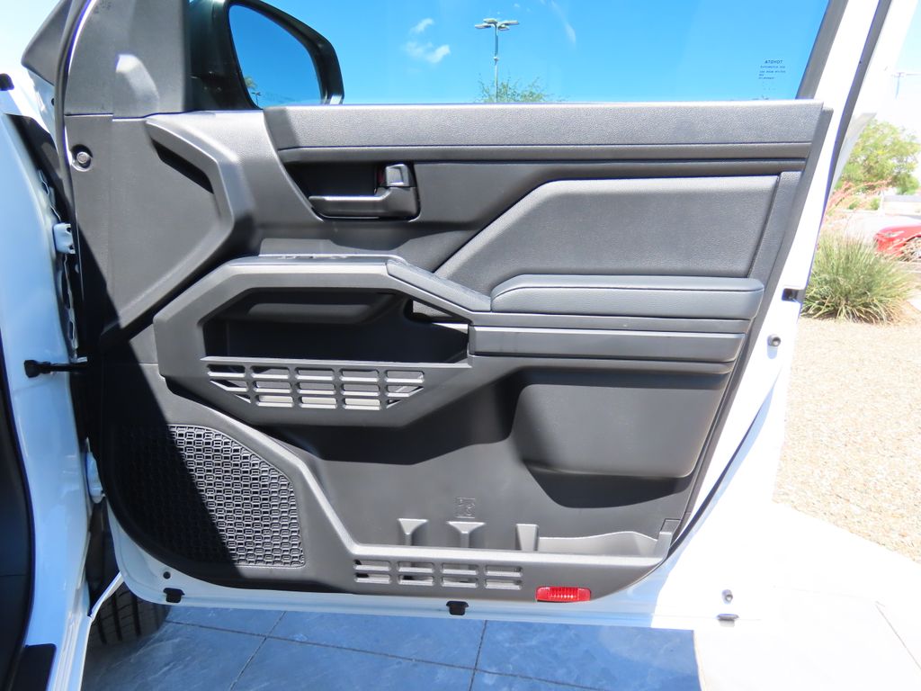 2025 Toyota Tacoma SR 23
